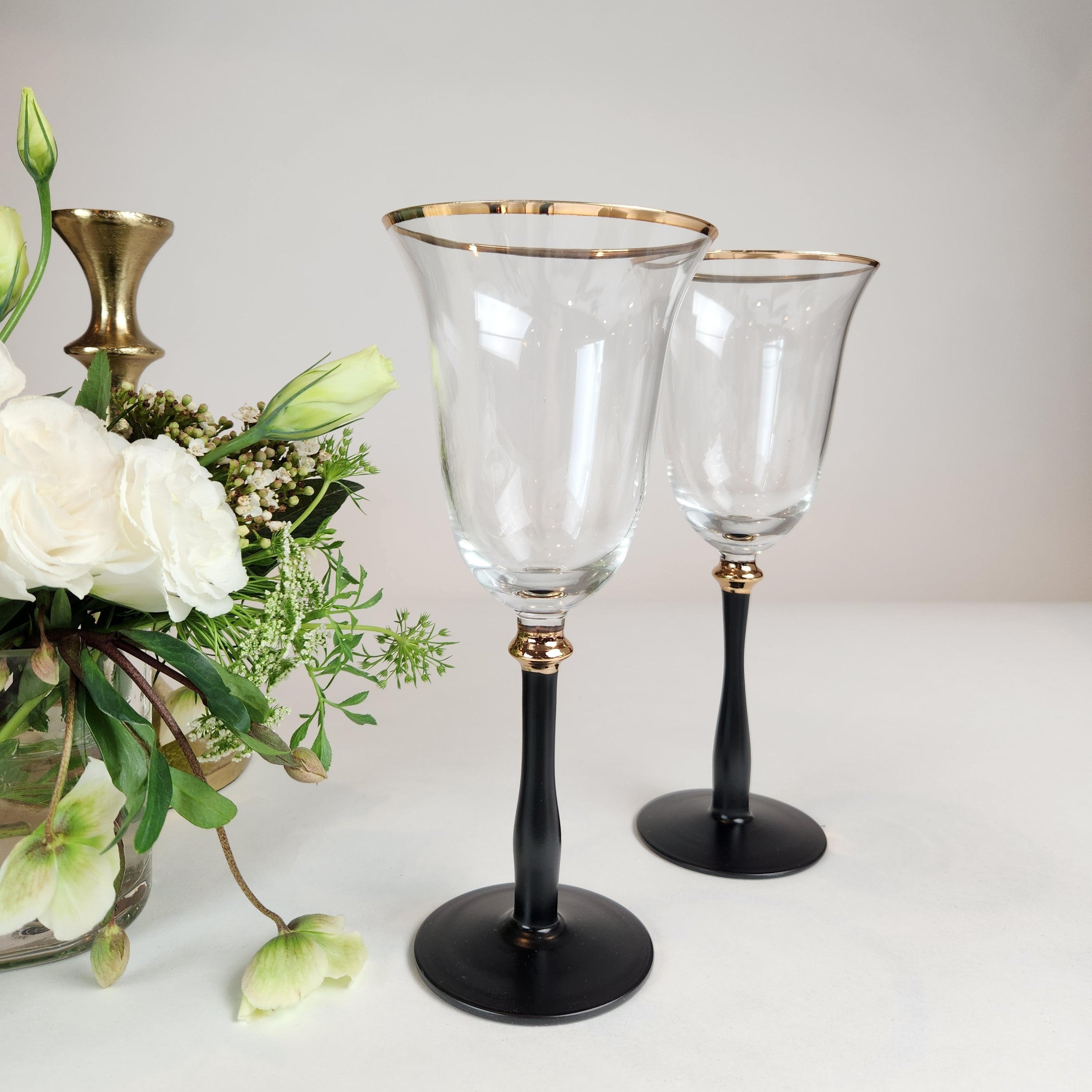 Black Stemmed Wine Glass with Gold Rim – Set of 4 | Modern Luxury Glassware