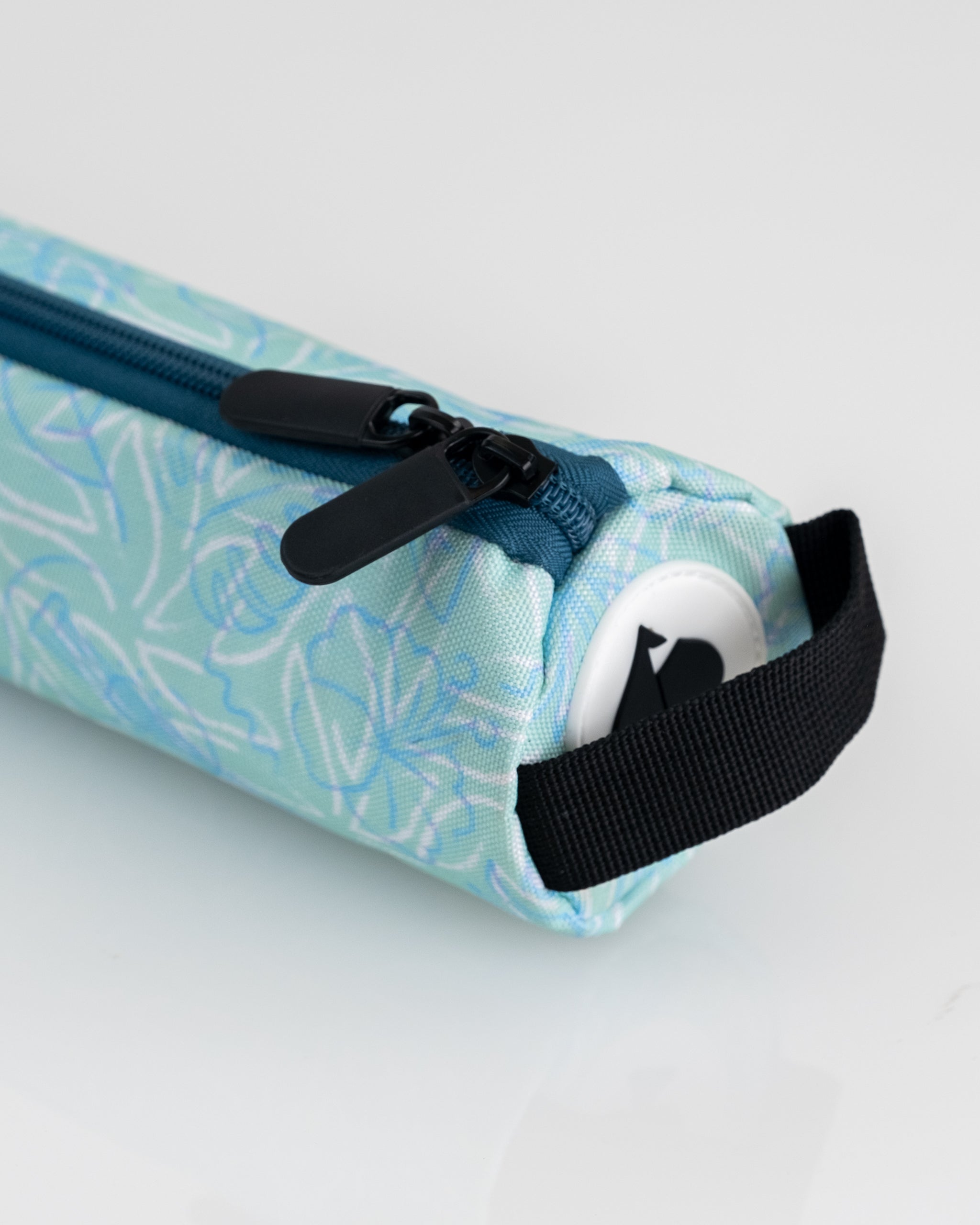 Margaritaville Golf Bag Beer Sleeve – Insulated 7-Can Cooler
