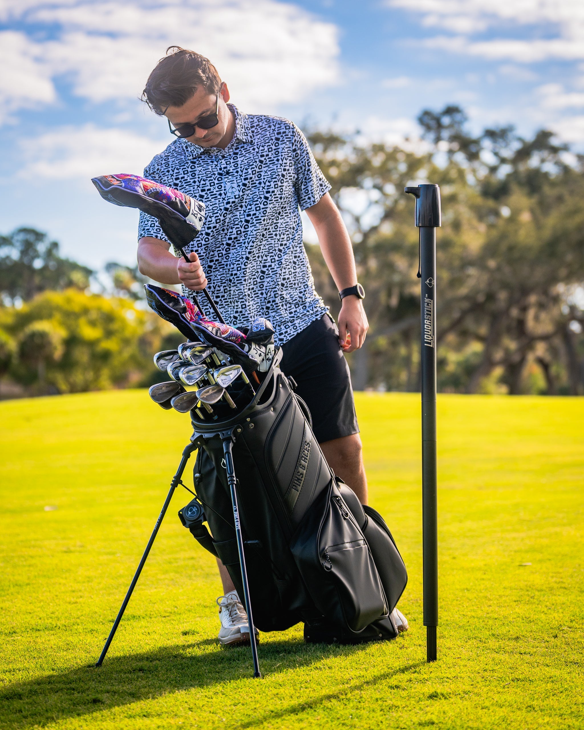 LiquorStick® 3.0 – Portable Drink Dispenser for Golf & Outdoor Events | Black