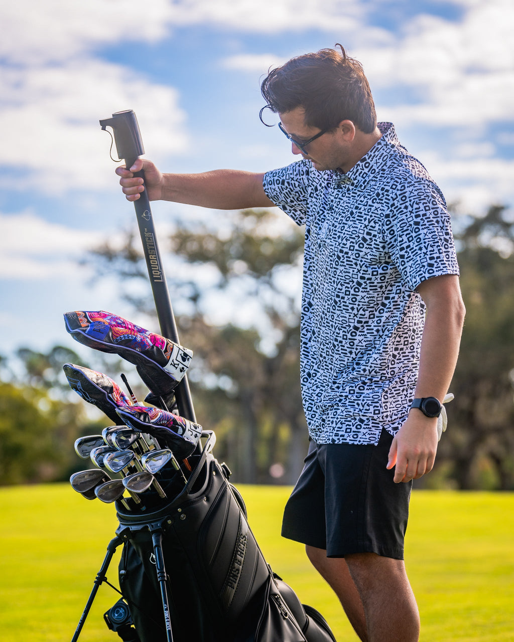LiquorStick® 3.0 – Portable Drink Dispenser for Golf & Outdoor Events | Black