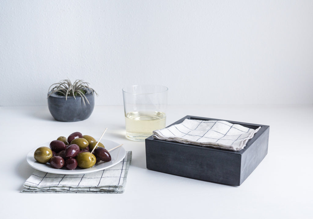 Concrete Cocktail Napkin Holder – Handcrafted Charcoal Bar Accessory