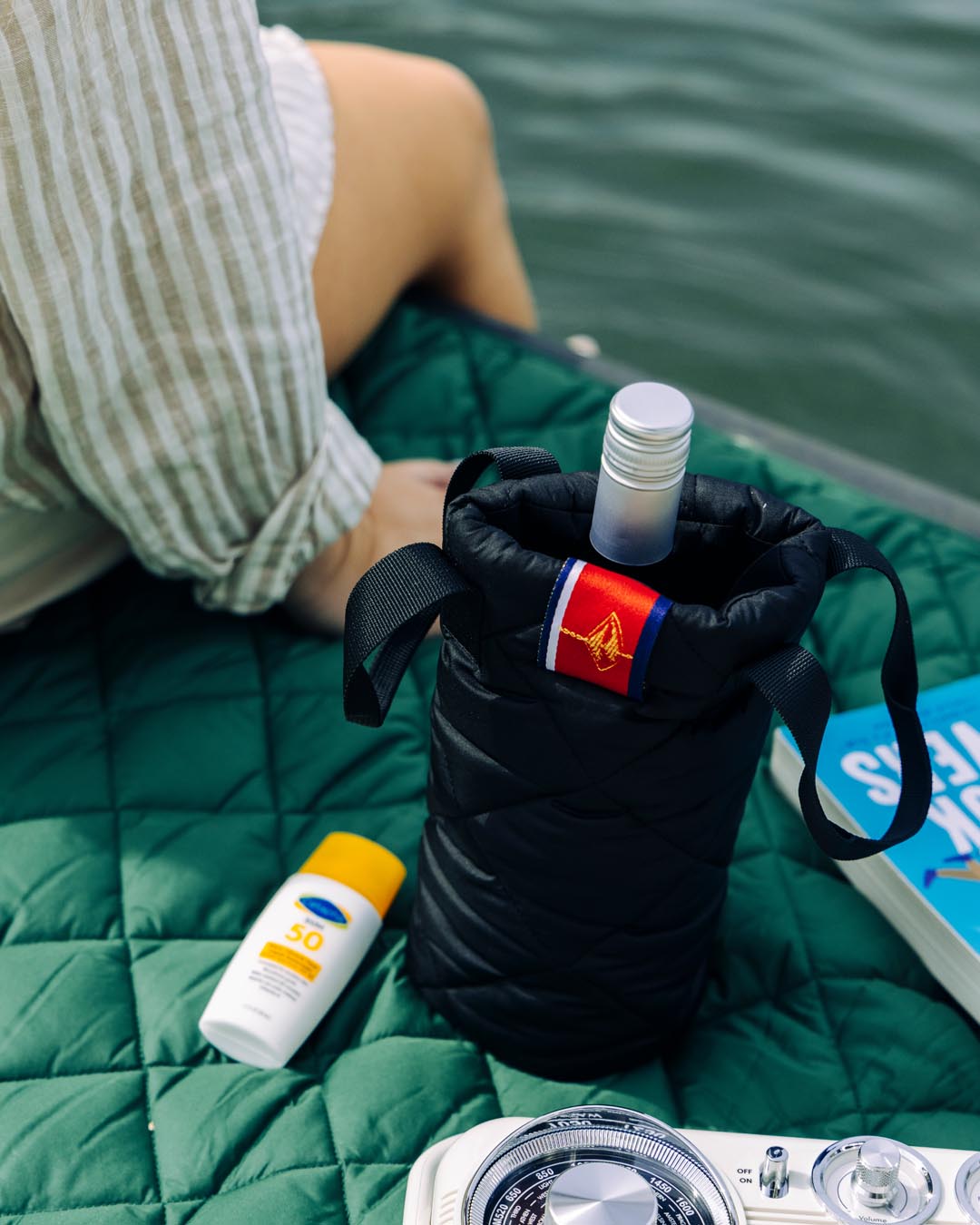 Puffer Wine Tote - Waterproof Wine Bag | 6 Colors